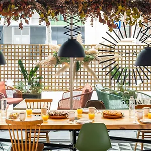 Ibis Plaza Glories 22@ 2*, Barcelona Španělsko