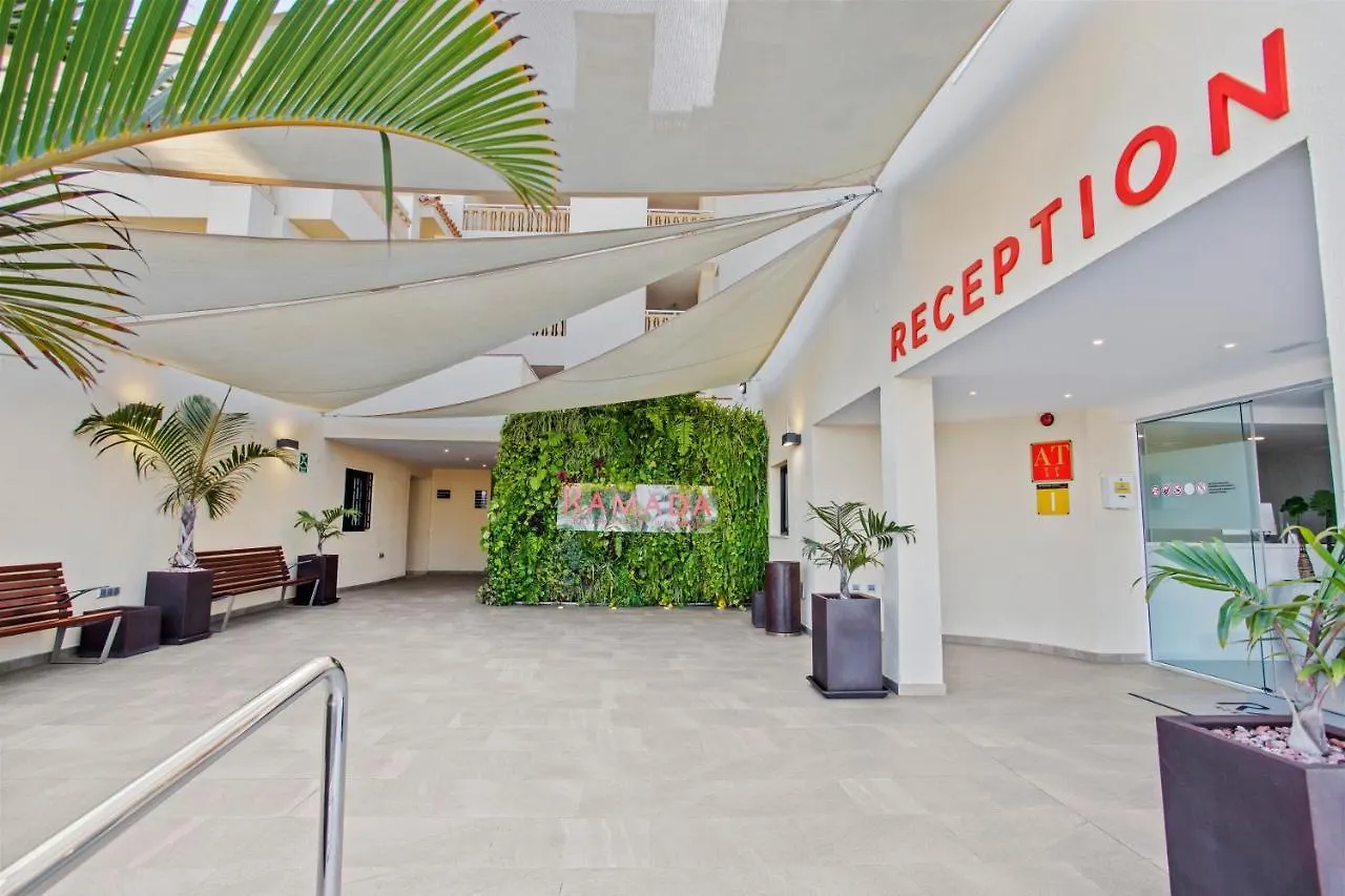 Aparthotel Ramada Residences By Wyndham Costa Adeje