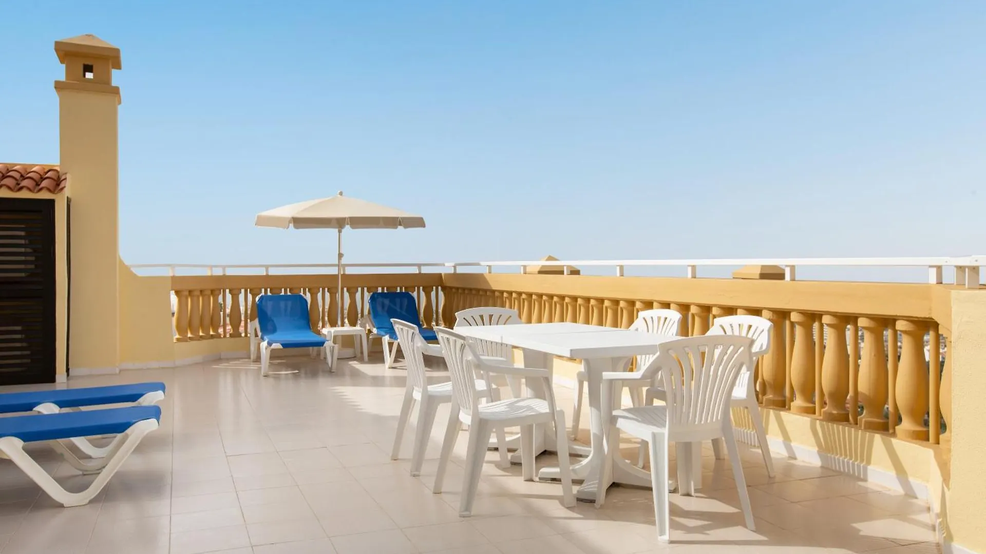 *** Apart-hotel Ramada Residences By Wyndham Costa Adeje Espanha