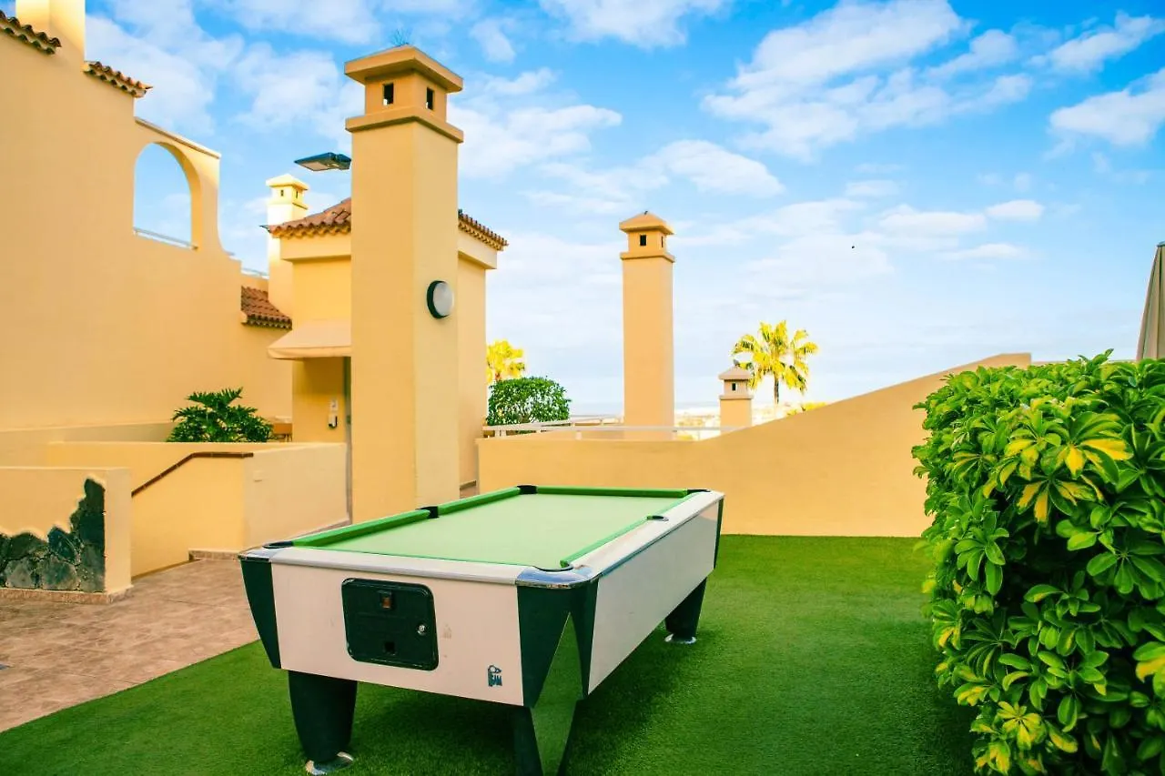 Ramada Residences By Wyndham Costa Adeje شقة فندقية
